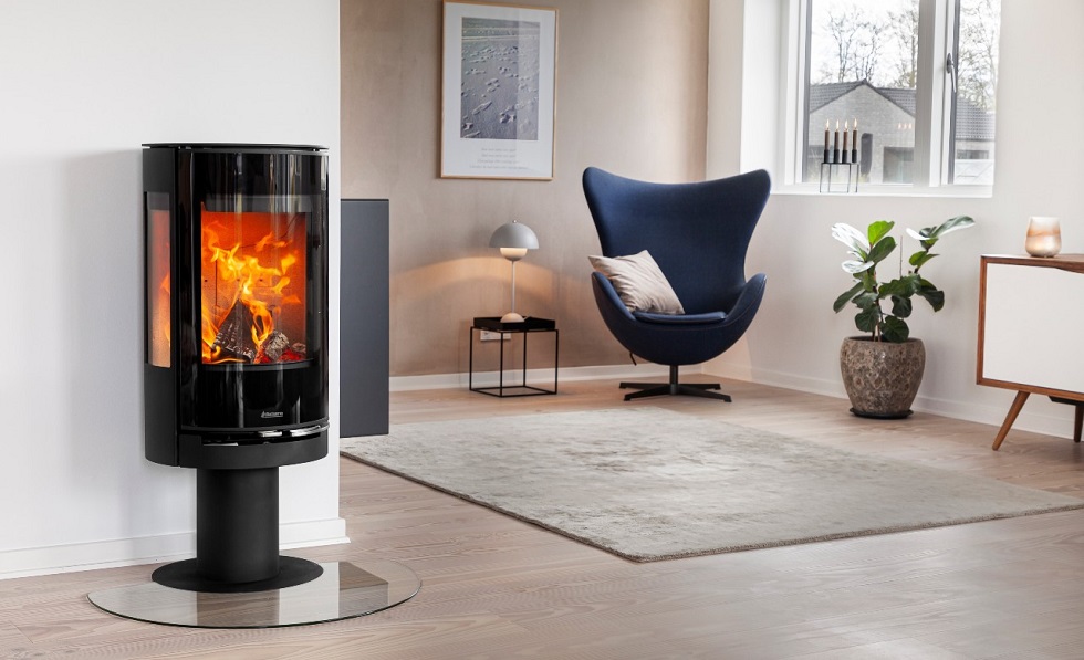 10 benefits of having a wood burning stove in your home